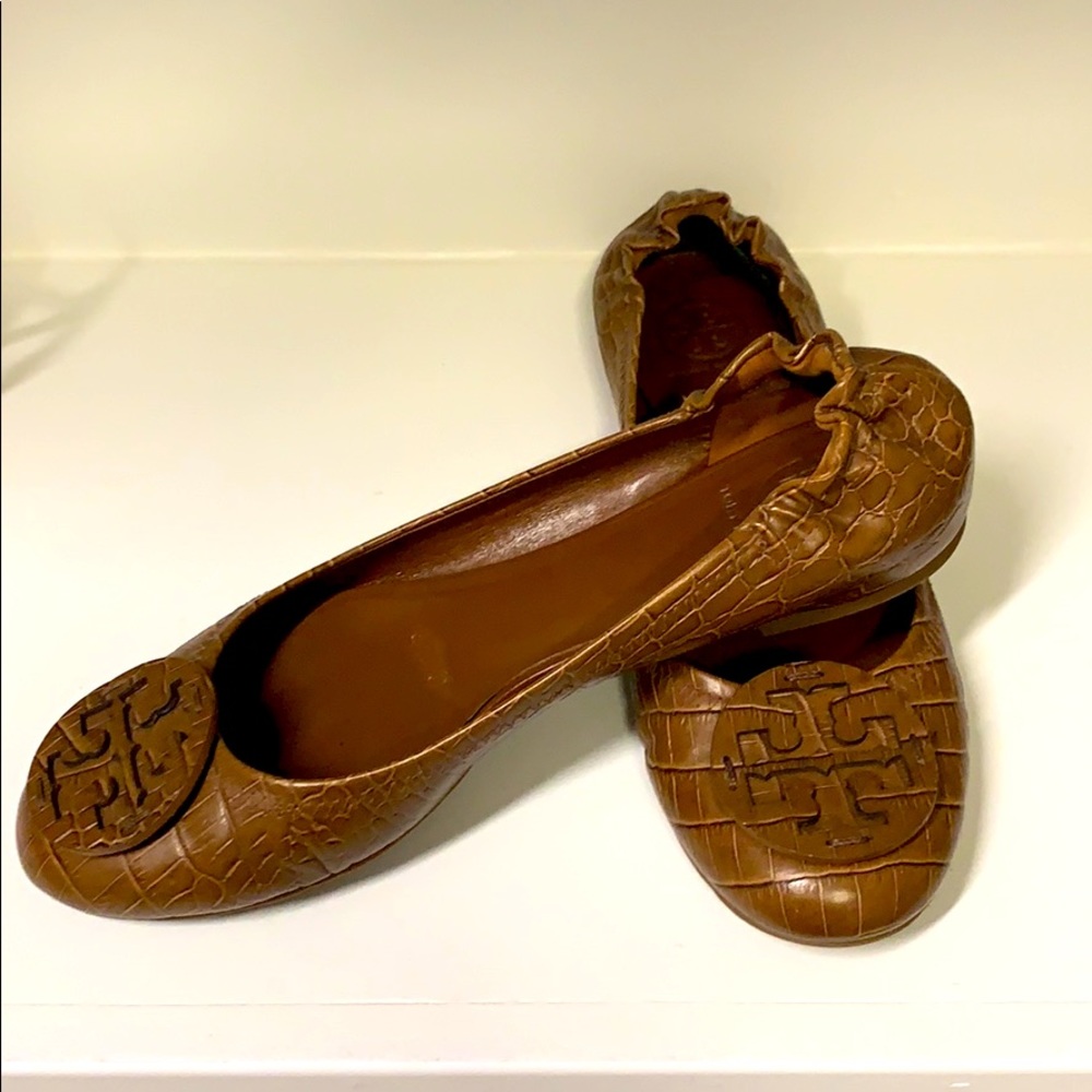 Tory Burch brown flats